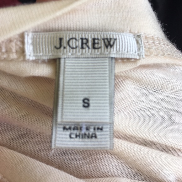 🔴 4 for $25 J. Crew Textured Floral Tank - Picture 4 of 5